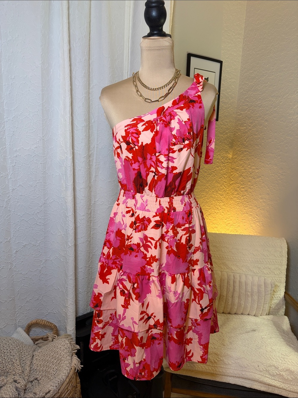 Pretty Garden one shoulder pink floral print dress size small